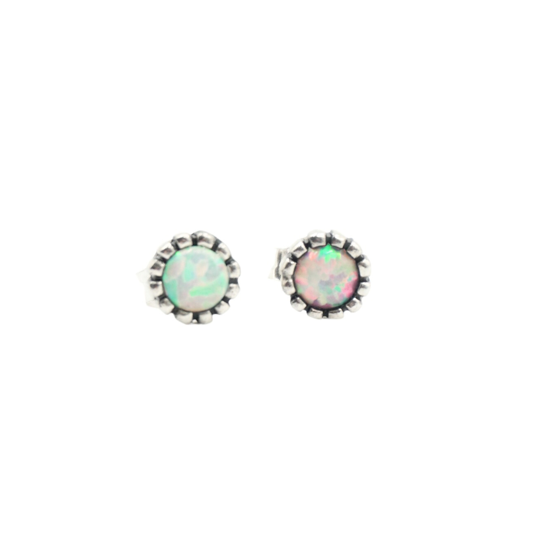 YAX EARRINGS ROUND WHITE OPAL STUDS