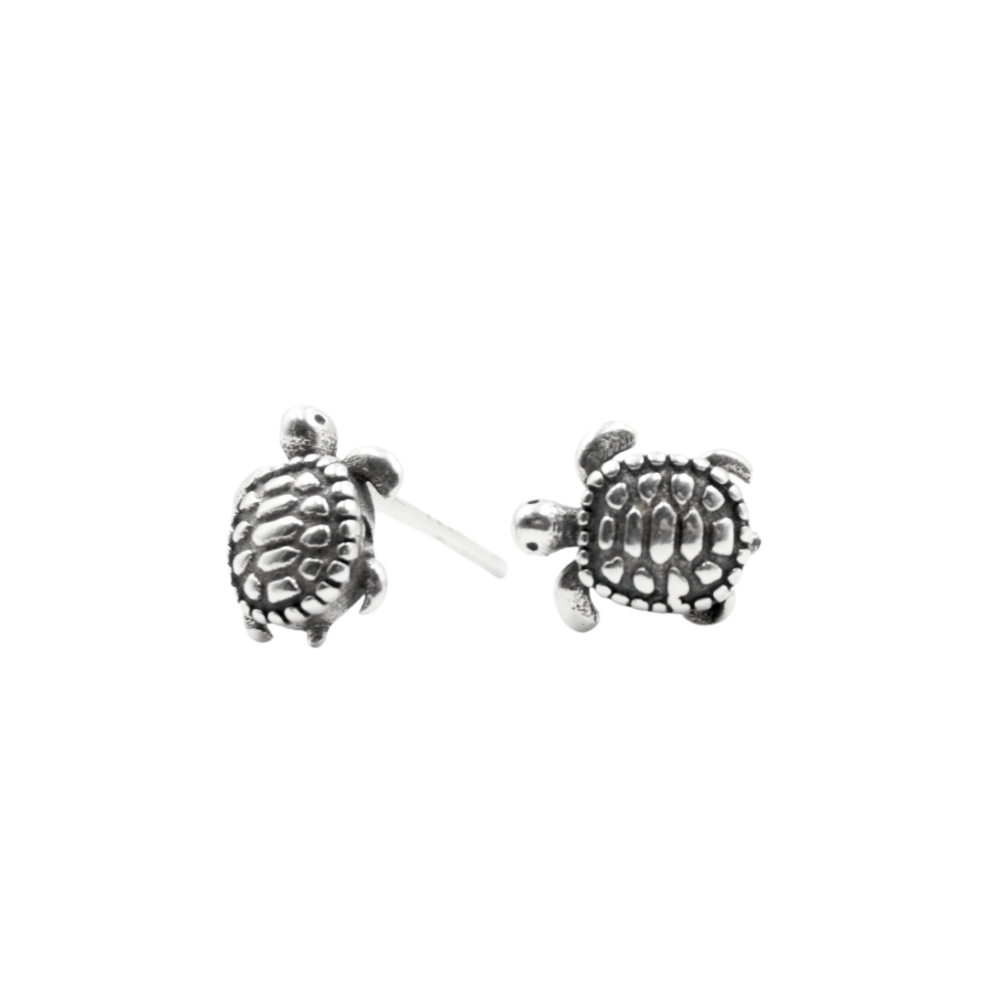 WITZI EARRINGS SILVER TURTLE STUDS