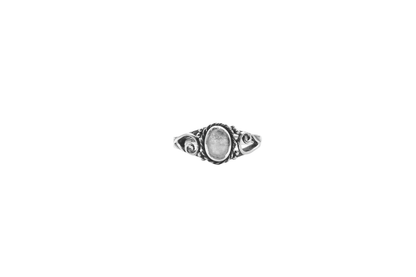 TZUK RING OVAL MOONSTONE RING