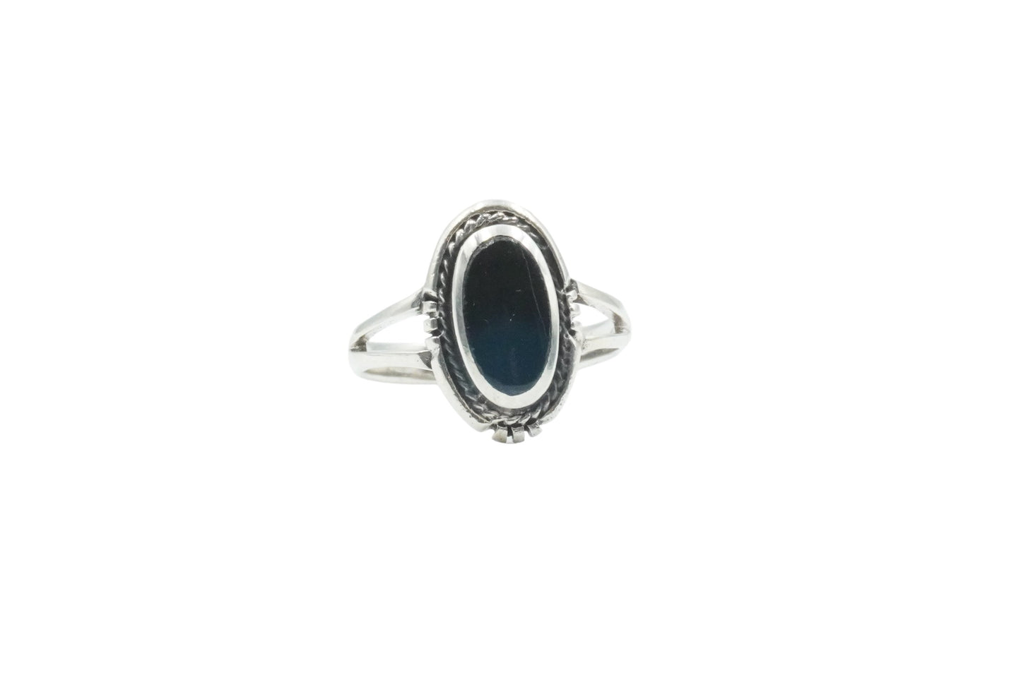 HMU RING OVAL BLACK ONYX RING