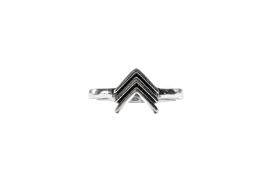 TZEK RING SILVER ARROW