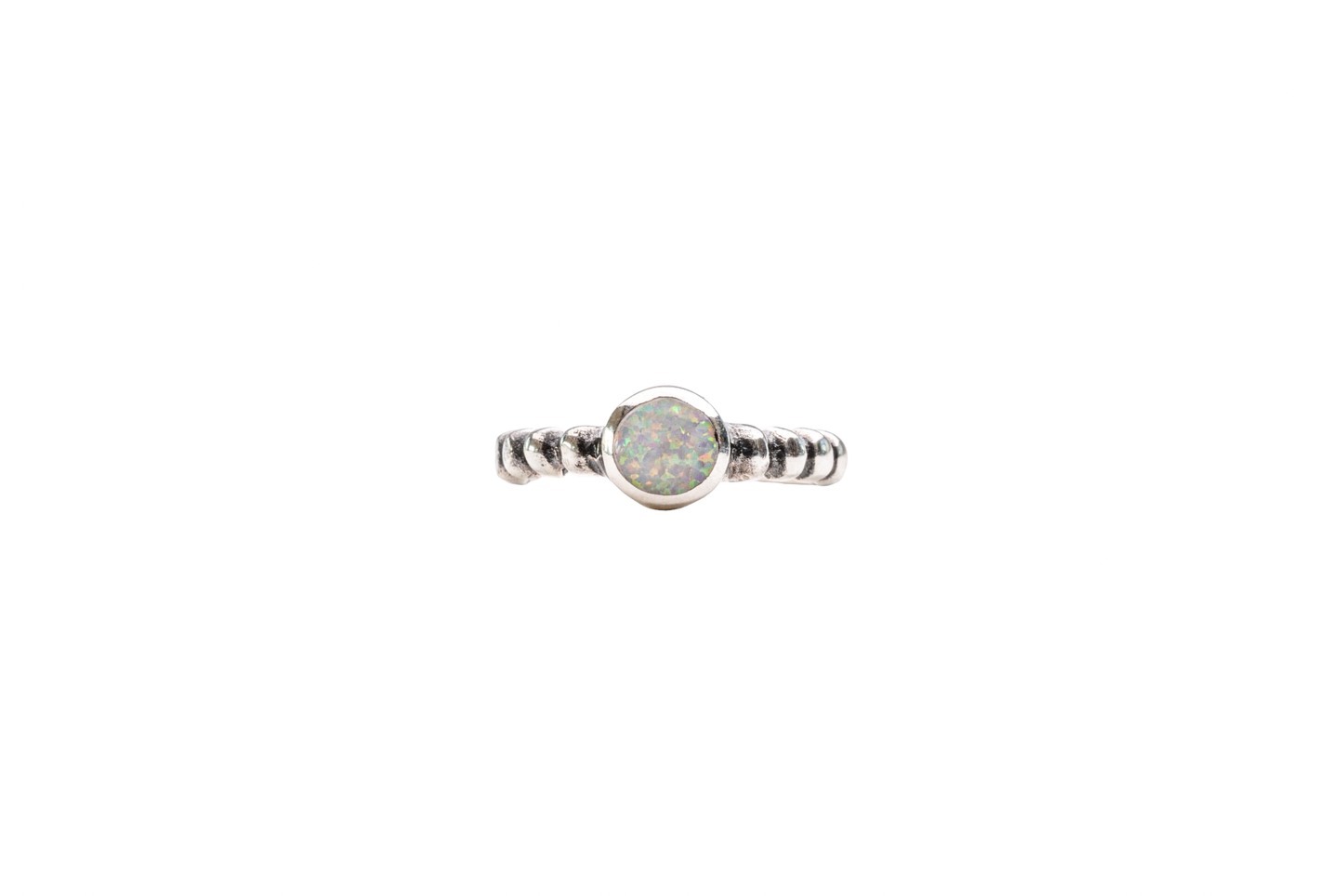 RUDIKU RING WHITE OPAL RING